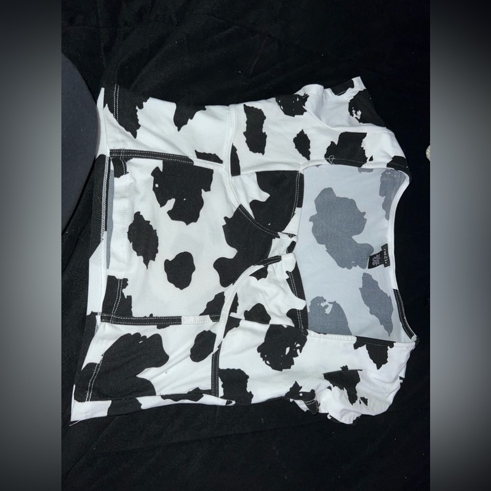 Cow print Rue 21 Crop top. Size L